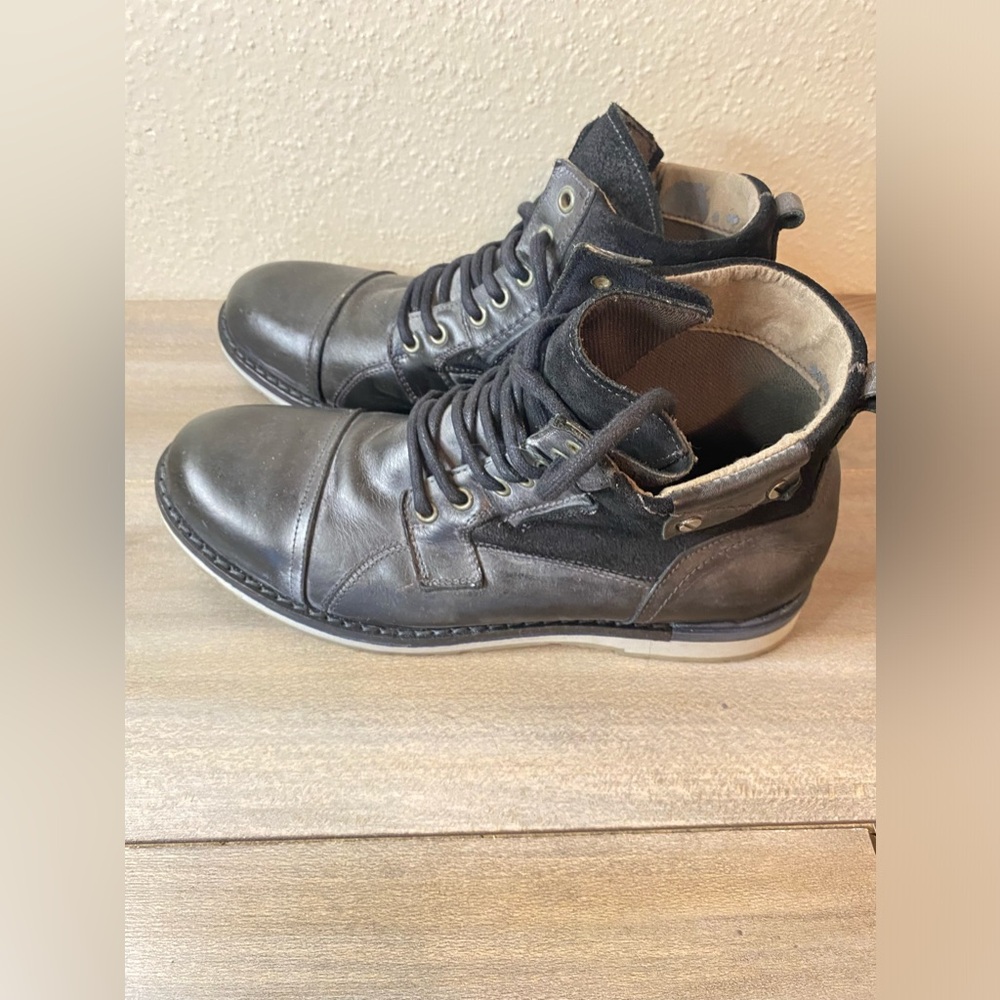 Steve Madden boots, Mens Black boots, Size 9, Casual boots, leather boots